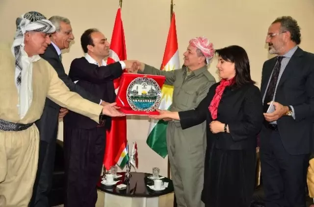 Baydemir ve Barzani Görüşmesinde Birlik Konuşuldu Baydemir ve Barzani Görüşmesinde Birlik Konuşuldu
