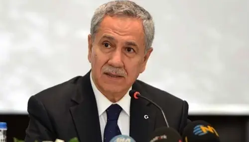 Arınç: 'Diyarbakır'daki Manzara Hepimizi Mutlu Etti' Arınç: 'Diyarbakır'daki Manzara Hepimizi Mutlu Etti'