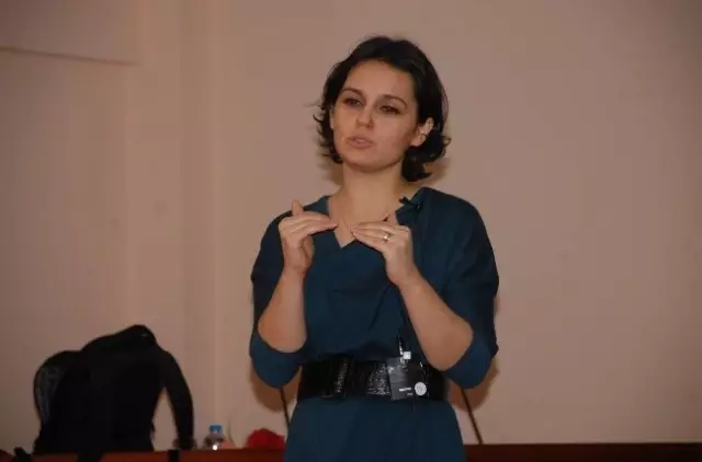 Down Sendromlu Çocuklara Doğru Eğitim Yöntemleri