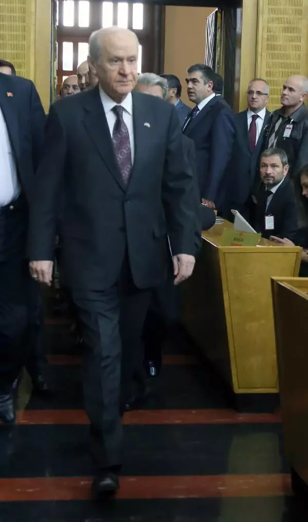 Bahçeli: Barzani'nin Kuyruğuna Takılanlar Yazsa Yazsa Ancak Kahpeliğin Tarihini Yazacaklardır Bahçeli: Barzani'nin Kuyruğuna Takılanlar Yazsa Yazsa Ancak Kahpeliğin Tarihini Yazacaklardır