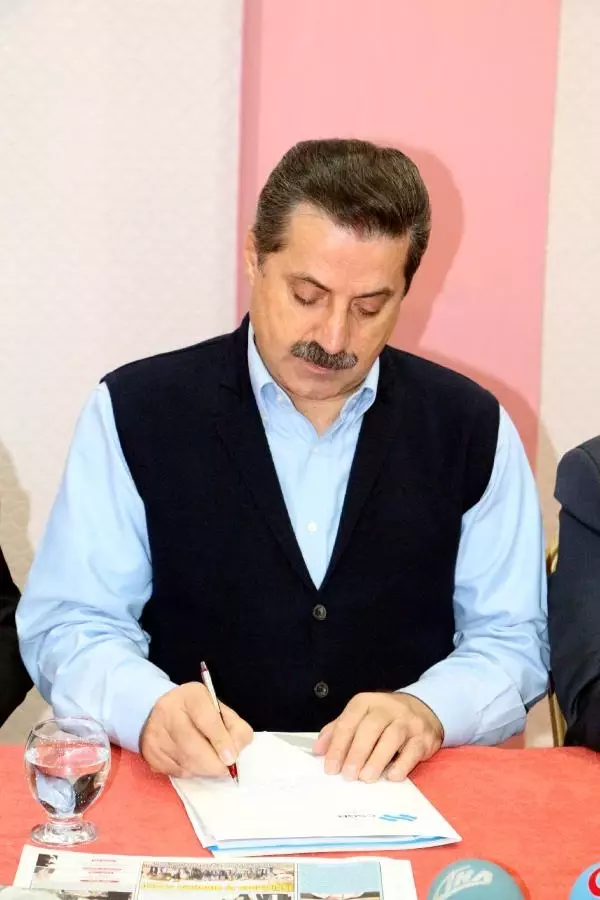 Bakan Çelik: Diyarbakır Ziyaretinden Herkes Ders Çıkarmalı Bakan Çelik: Diyarbakır Ziyaretinden Herkes Ders Çıkarmalı