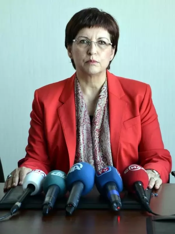 CHP'li Perihan Sarı: Bijî Aşîtî, Bijî Biratî CHP'li Perihan Sarı: Bijî Aşîtî, Bijî Biratî