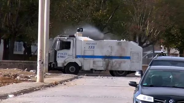 CHP'li Sarı'nın Olaylı Duvar Ziyareti