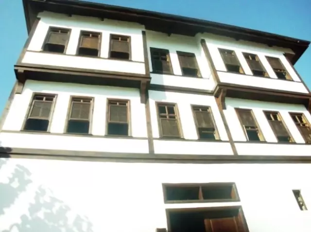 Taraklı�da Kerpiç Evler Geleceğe Taşınıyor Haberler