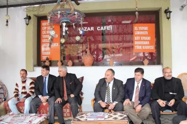 Başkan Tartan Nazarköy'de Aşure Kardı