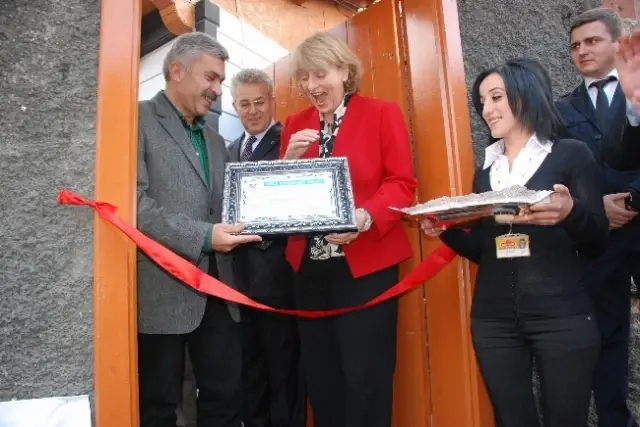 Amerikalı Yazar Branning'in Tokat'taki Evi Törenle Açıldı