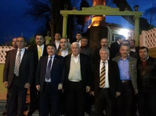 Tanrıverdi Kırkağaç'ta Partilileriyle Buluştu