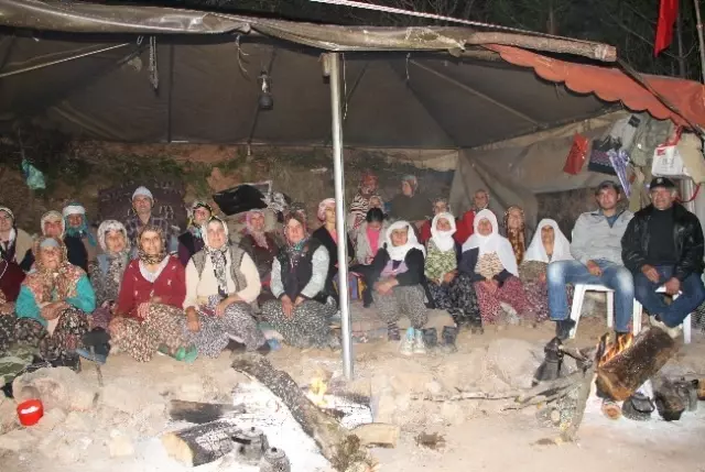 Çadırda 'Hes' Nöbeti Çadırda 'Hes' Nöbeti