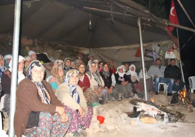 Çadırda 'Hes' Nöbeti Çadırda 'Hes' Nöbeti