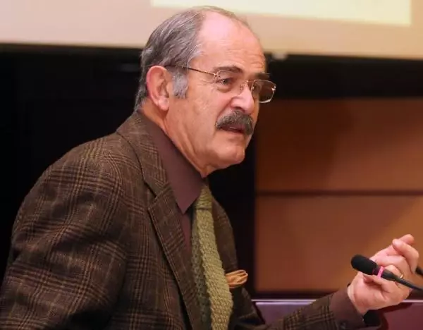 Büyükersen, 'Çocukların Cinsel Sömürü ve İstismara Karşı Korunması Anlaşması'nı İmzaladı Büyükersen, 'Çocukların Cinsel Sömürü ve İstismara Karşı Korunması Anlaşması'nı İmzaladı