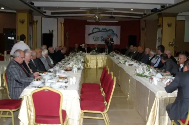 Saü Çevre Mühendisliği Bölüm Başkanı Prof. Dr. İsmail Ayhan Şengil Çeşme Suyuna Dikkat Çekti
