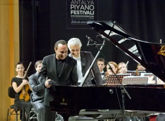 14. Uluslararası Antalya Piyano Festivali Sona Erdi 14. Uluslararası Antalya Piyano Festivali Sona Erdi