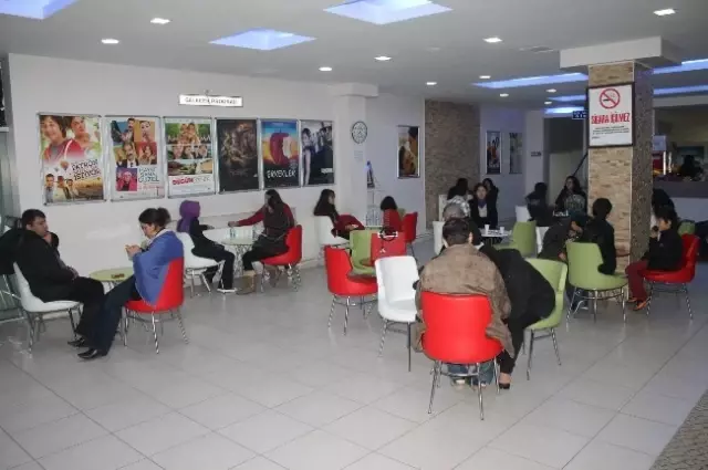 Kırşehir'de Kasımda En Çok İzlenen Film Benim Dünyam Oldu