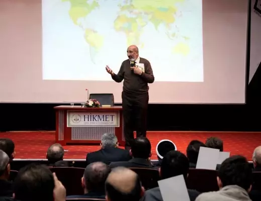 Dilipak 'Rabia Kardeşliği'ni Anlattı Dilipak 'Rabia Kardeşliği'ni Anlattı