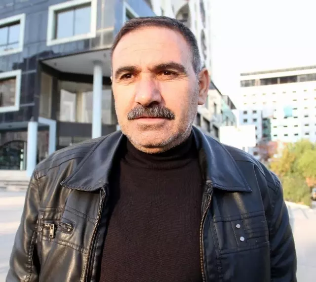 Diyarbakırlılar Ensarioğlu'nun AK Parti Adaylığını Yorumladı Diyarbakırlılar Ensarioğlu'nun AK Parti Adaylığını Yorumladı