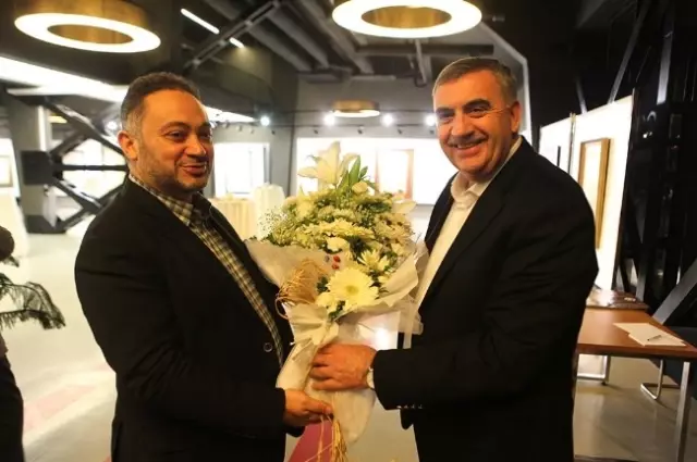 Osm'de Hilye-İ Nebevi Sergisi Açıldı