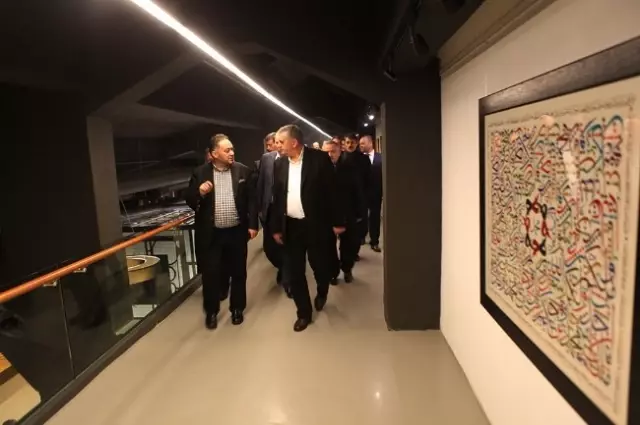 Osm'de Hilye-İ Nebevi Sergisi Açıldı