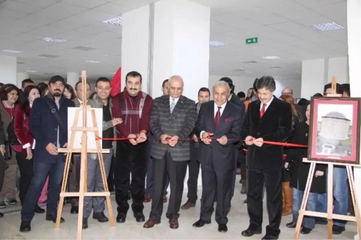 Nevsehir Haci Bektas Veli Universitesi Nde Macaristan Da Turk Izleri Konulu Fotograf Sergisi Nevsehir
