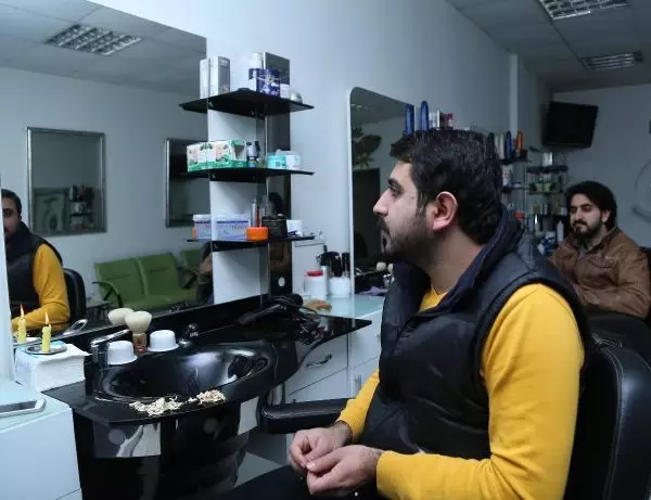 Mersin'de Elektrik Kesintisi Esnafı Vurdu Mersin'de Elektrik Kesintisi Esnafı Vurdu