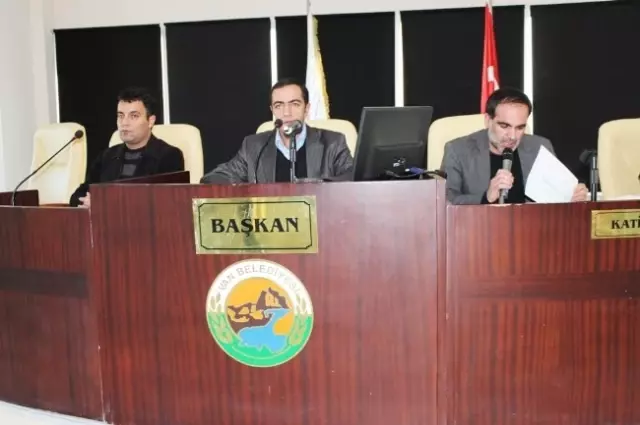 Van Belediye Meclisinde Bütçe Görüşmesi Van Belediye Meclisinde Bütçe Görüşmesi