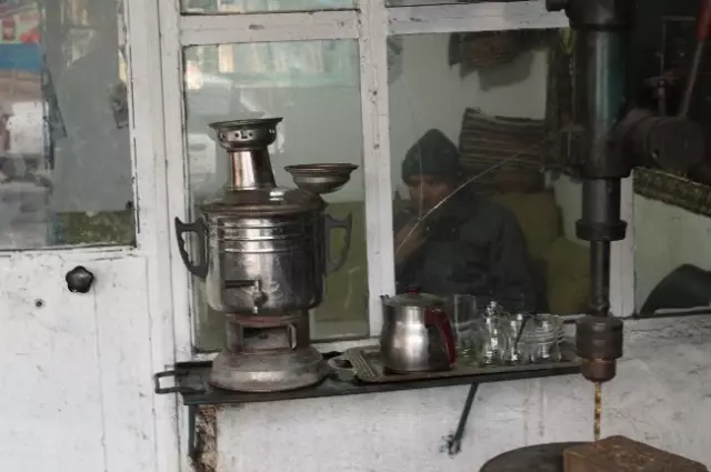 Osmanlı'nın Torunları Demiri Dövmeye Devam Ediyor