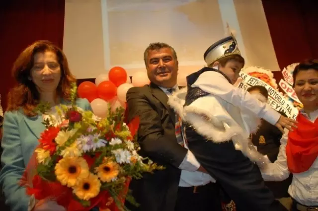 CHP'nin Fethiye Adayı Yılmaz Partilileriyle Buluştu CHP'nin Fethiye Adayı Yılmaz Partilileriyle Buluştu