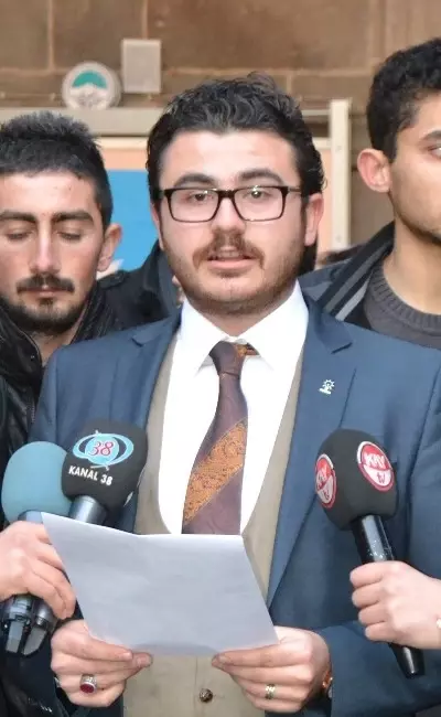 AK Parti Gençlik Kollarından 'Fethin Yıl Dönümünde Mazlum Coğrafyası' Konulu Fotoğraf Sergisi AK Parti Gençlik Kollarından 'Fethin Yıl Dönümünde Mazlum Coğrafyası' Konulu Fotoğraf Sergisi
