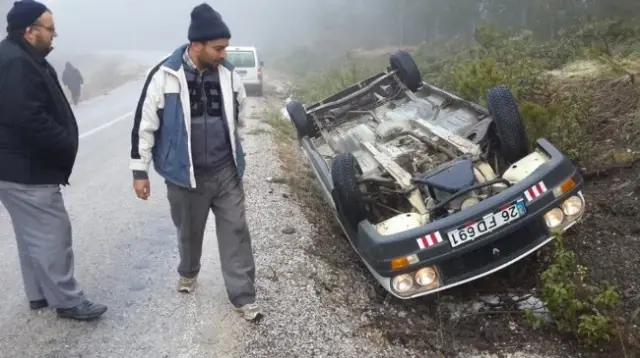 Mihalıççık'ta Araç Şarampole Yuvarlandı