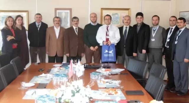 Yıldıray Oğur Medya Masası'nda Yıldıray Oğur Medya Masası'nda