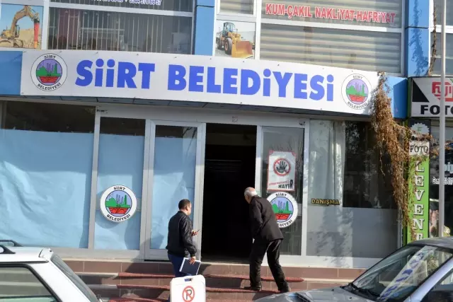 Belediyenin Tüm Mal Varlıklarına Haciz Konuldu Belediyenin Tüm Mal Varlıklarına Haciz Konuldu