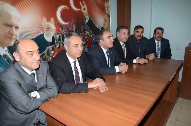 MHP'li Öztürk, Elbistan İlçe Teşkilatını Ziyaret Etti