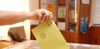 Son Seçim Anketinde AK Parti'nin Oy Oranı Yüzde 35.5