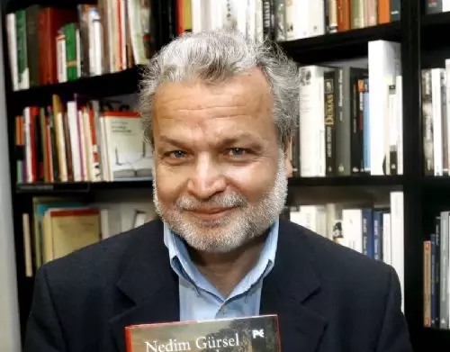 Nedim Gürsel, Yeni Kitabını İmzaladı