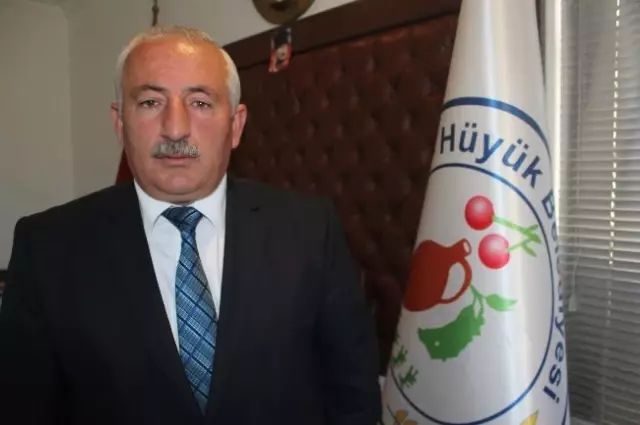 Aday Gösterilmeyince AK Parti'den İstifa Etti Aday Gösterilmeyince AK Parti'den İstifa Etti
