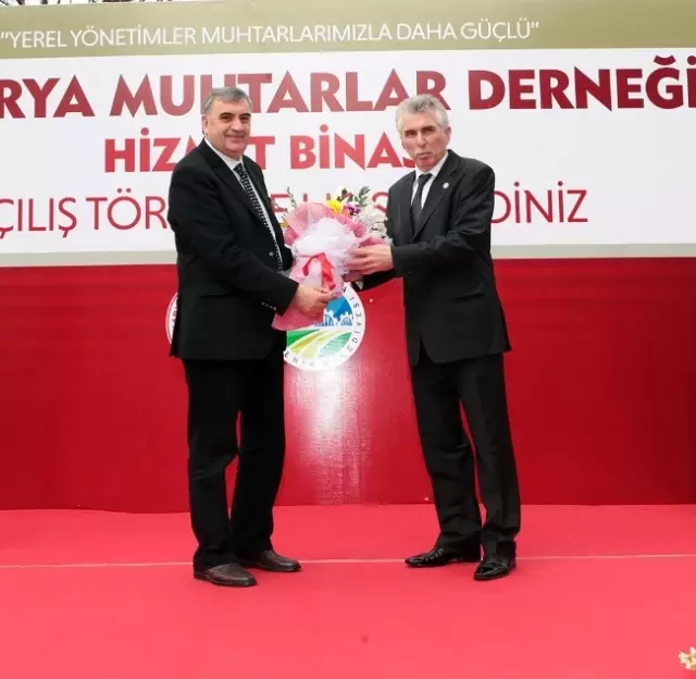 Muhtarlar Derneği Hizmet Binası Açıldı