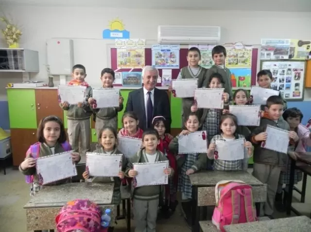 Ödemiş'te 21 Bin 500 Öğrenci Karnelerini Aldı Ödemiş'te 21 Bin 500 Öğrenci Karnelerini Aldı