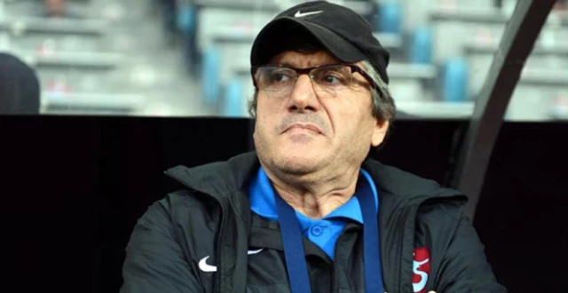 Trabzonspor Teknik Direktörü Akçay'ın Annesi Vefat Etti Haberler Spor