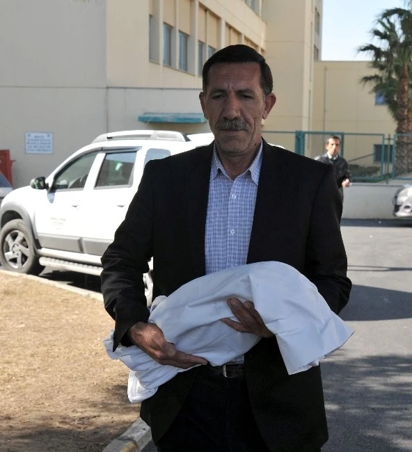 Antalya�da 3 Aylık Bebek Boğularak Hayatını Kaybetti Haberler
