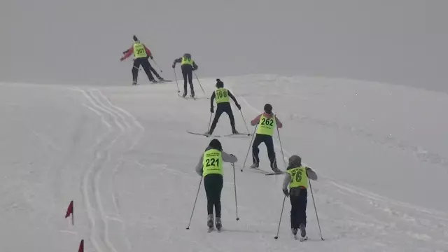 Bitlis'te Valilik Kupası Kayak Yarışları Düzenlendi Bitlis'te Valilik Kupası Kayak Yarışları Düzenlendi