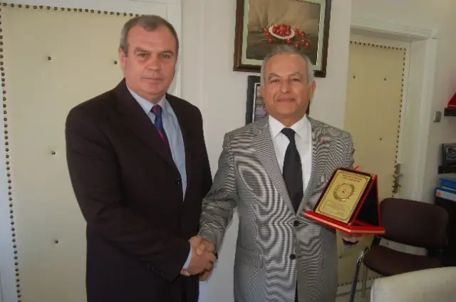Türk Hava Kurumundan Teşekkür Plaketi Türk Hava Kurumundan Teşekkür Plaketi