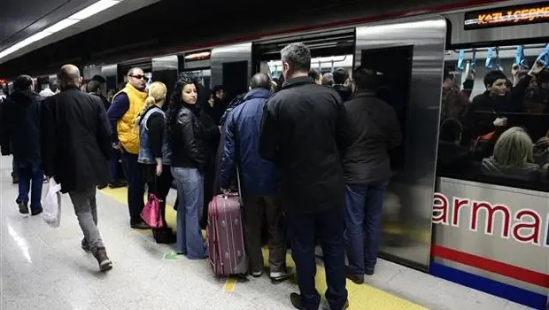 Marmaray'da Sis Yoğunluğu Marmaray'da Sis Yoğunluğu