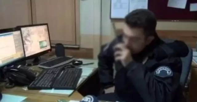 Polis Telsizinde AK Parti�nin Seçim Şarkısı Çalındı Haber