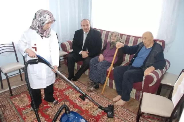Taşköprü�de, Engelli, Yaşlı ve Kimsesizlere �Evde Bakım� Hizmeti Haberler