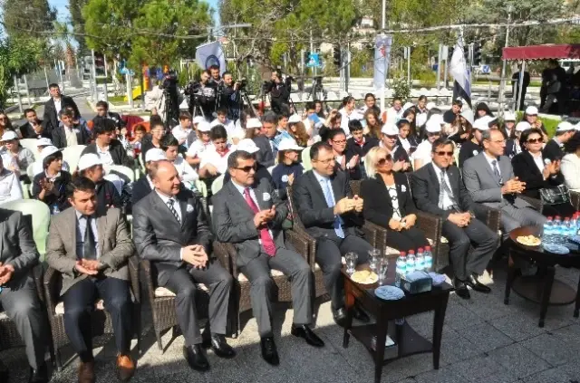 Trafik Dedektifleri İçin İzmir'de İlk Ders Zili Çaldı