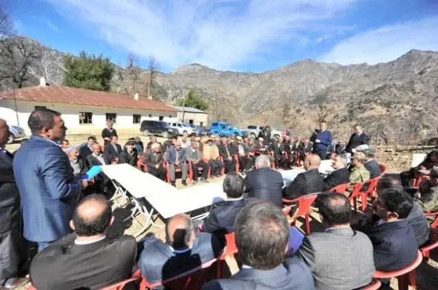 Osmaniye Valisi Oduncu Yeşildere Köyünü Ziyaret Etti Osmaniye Valisi Oduncu Yeşildere Köyünü Ziyaret Etti