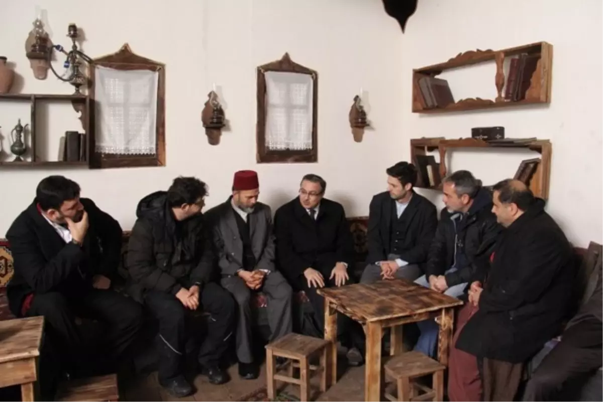 Vali Ali İhsan Su,