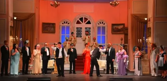 Lüküs Hayat Müzikaline Bilet Bulunmuyor Lüküs Hayat Müzikaline Bilet Bulunmuyor