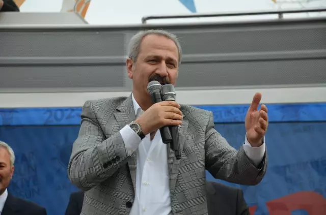 Bakan Çağlayan: Mersin'de Siyasete Ölümüne Devam Bakan Çağlayan: Mersin'de Siyasete Ölümüne Devam