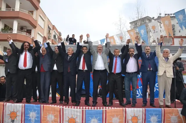 Bakan Çağlayan: Mersin'de Siyasete Ölümüne Devam Bakan Çağlayan: Mersin'de Siyasete Ölümüne Devam