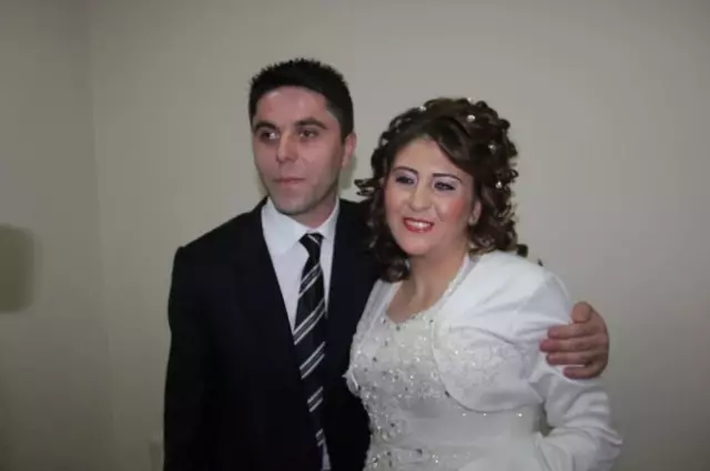 Görme Engelli Çiftin Muhteşem Düğünü Görme Engelli Çiftin Muhteşem Düğünü